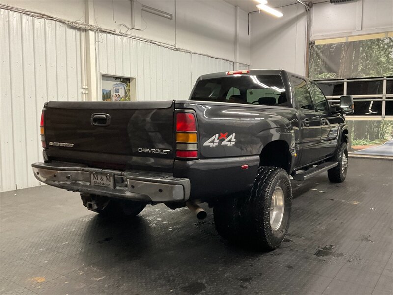 2005 Chevrolet Silverado 3500 LT Crew Cab 4X4/ 6.6L DIESEL /DUALLY / 73,000 MILE  DURAMAX DIESEL / DUALLY / RUST FREE / LONG BED / ONLY 73K MILES / SHARP & CLEAN !! - Photo 8 - Gladstone, OR 97027