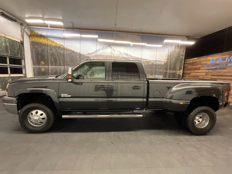 2005 Chevrolet Silverado 3500 LT Crew Cab 4X4/ 6.6L DIESEL /DUALLY / 73,000 MILE  DURAMAX DIESEL / DUALLY / RUST FREE / LONG BED / ONLY 73K MILES / SHARP & CLEAN !! - Photo 3 - Gladstone, OR 97027