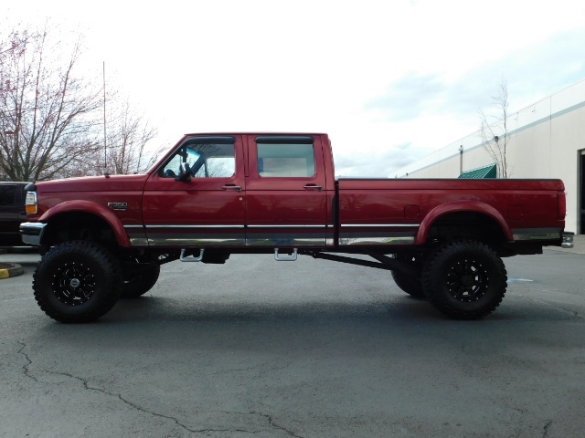 1997 Ford F-350 XLT / Crew Cab / 7.3L DIESEL / LIFTED LIFTED   - Photo 3 - Portland, OR 97217