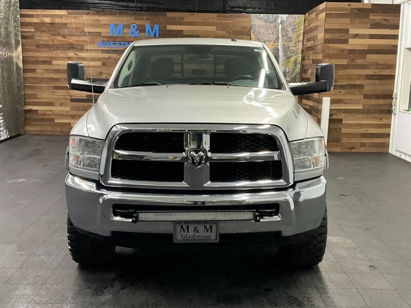 2013 RAM 2500 Crew Cab 4X4 / 6.7L DIESEL / 6-SPEED / LIFTED  LOCAL OREGON TRUCK / RUST FREE / LIFTED w/ 35 " MUD TIRES & 17 " WHEELS / 6-SPEED MANUAL / SHARP & CLEAN !! - Photo 5 - Gladstone, OR 97027