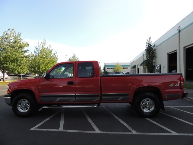 1999 Chevrolet Silverado 2500 LT / 4WD / HD Extended Cab / Long Bed / 113k miles   - Photo 3 - Portland, OR 97217