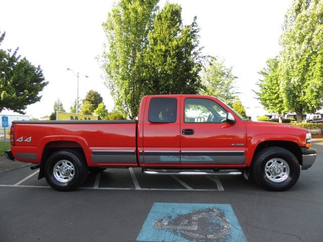 1999 Chevrolet Silverado 2500 LT / 4WD / HD Extended Cab / Long Bed / 113k miles   - Photo 4 - Portland, OR 97217