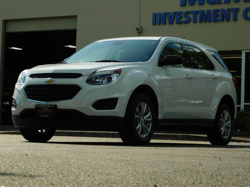 2017 Chevrolet Equinox LS Sport Utility AWD / 1-OWNER /  22,000 MILES   - Photo 1 - Portland, OR 97217