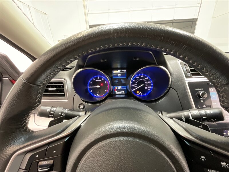 2019 Subaru Outback 2.5i Premium / 1-OWNER/Heated Seats/ 29,000 MILES   - Photo 47 - Gladstone, OR 97027