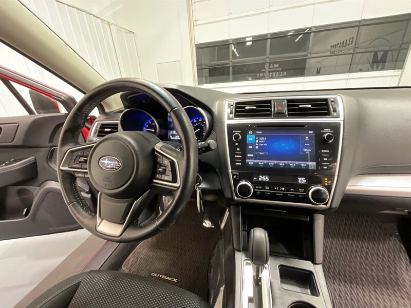 2019 Subaru Outback 2.5i Premium / 1-OWNER/Heated Seats/ 29,000 MILES   - Photo 40 - Gladstone, OR 97027