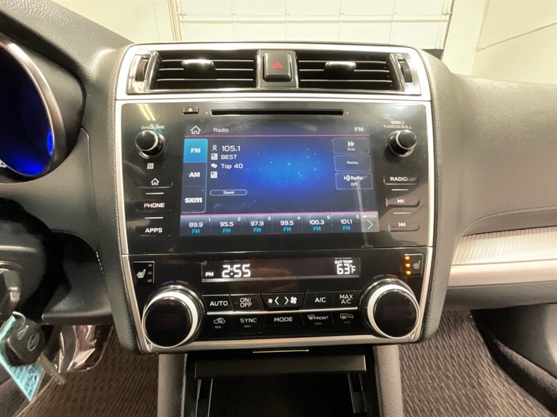 2019 Subaru Outback 2.5i Premium / 1-OWNER/Heated Seats/ 29,000 MILES   - Photo 18 - Gladstone, OR 97027