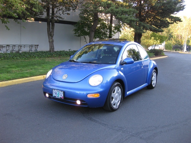 2001 Volkswagen Beetle GLS TDi TURBO DIESEL / 4-Cyl / Auto / Moon Roof   - Photo 1 - Portland, OR 97217