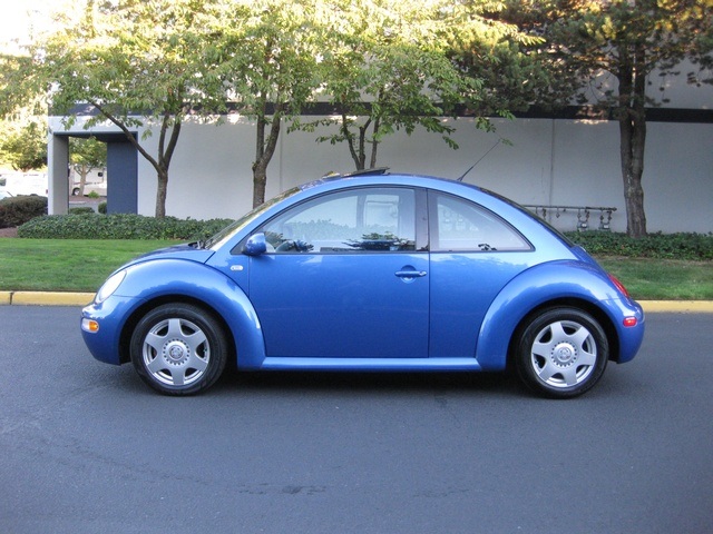 2001 Volkswagen Beetle GLS TDi TURBO DIESEL / 4-Cyl / Auto / Moon Roof   - Photo 3 - Portland, OR 97217