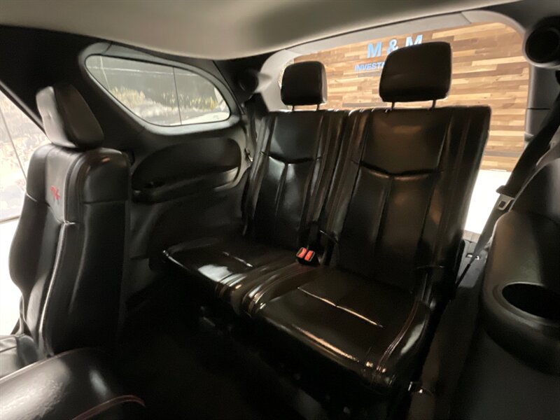 2013 Dodge Durango R/T Sport Utility / 5.7L V8 HEMI / Leather  / Navigation & Backup Camera / Leather & Heated Seats / Sunroof / CUSTOM WHEELS / 3RD ROW SEAT - Photo 14 - Gladstone, OR 97027
