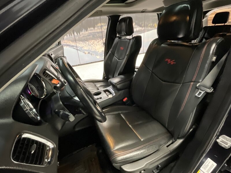2013 Dodge Durango R/T Sport Utility / 5.7L V8 HEMI / Leather  / Navigation & Backup Camera / Leather & Heated Seats / Sunroof / CUSTOM WHEELS / 3RD ROW SEAT - Photo 11 - Gladstone, OR 97027