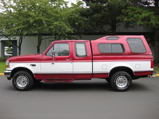 1994 Ford F-150 XLT/4WD/ 1-OWNER/ Excellent Cond   - Photo 2 - Portland, OR 97217