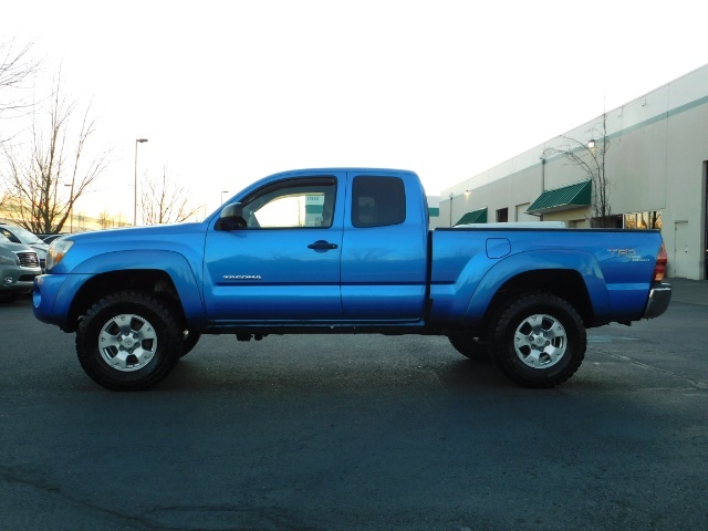 2006 Toyota Tacoma V6 4WD 4dr X-Cab Lifted 3” RR DIF 2-Owner Navigati   - Photo 4 - Portland, OR 97217