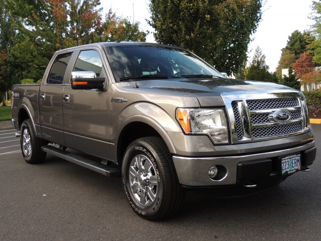 2012 Ford F-150 Lariat/ 4X4 / Leather / Navigation / 22K MILES   - Photo 2 - Portland, OR 97217
