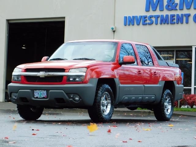 2002 Chevrolet Avalanche 1500 / V8 / SPORT Utility Truck / 4WD / 134K Miles   - Photo 1 - Portland, OR 97217