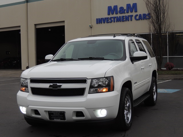 2010 Chevrolet Tahoe LT/ 4X4 / Leather/3rd Seat/ Rear DVD/ Remote Start   - Photo 1 - Portland, OR 97217