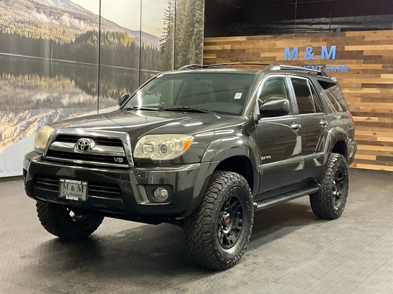 2008 Toyota 4Runner SR5 4X4 / 4.7L V8/LIFTEDw/ BF GOODRICH & TRD WHEEL   - Photo 1 - Gladstone, OR 97027