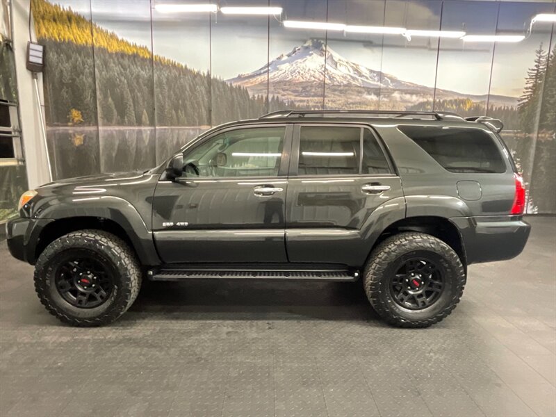 2008 Toyota 4Runner SR5 4X4 / 4.7L V8/LIFTEDw/ BF GOODRICH & TRD WHEEL   - Photo 3 - Gladstone, OR 97027