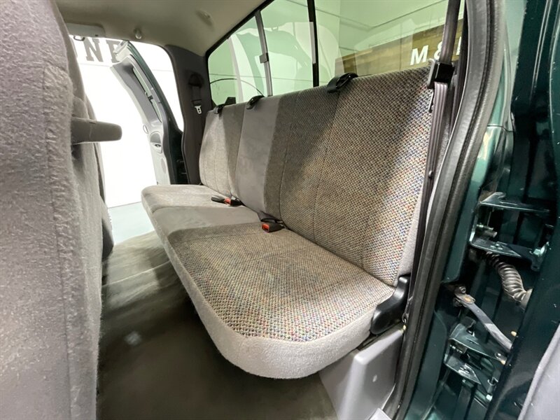 2002 Dodge Ram 2500 5.9L DIESEL 4X4/ SLT Plus Quad Cab/ 78K MILES / LOCAL TRUCK w. ZERO RUST / NEW WHEELS & TIRES / LONG BED - Photo 16 - Gladstone, OR 97027