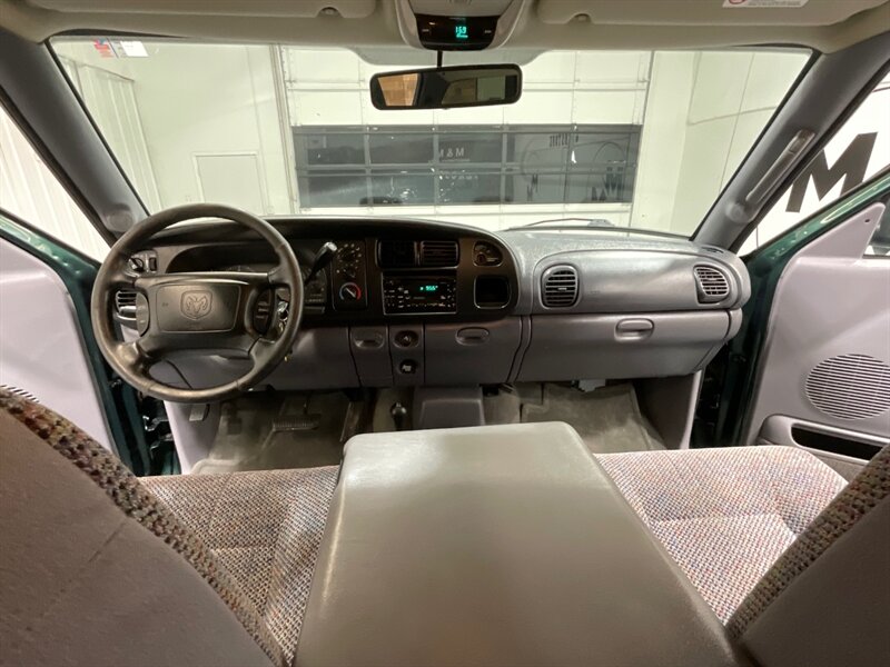 2002 Dodge Ram 2500 5.9L DIESEL 4X4/ SLT Plus Quad Cab/ 78K MILES / LOCAL TRUCK w. ZERO RUST / NEW WHEELS & TIRES / LONG BED - Photo 35 - Gladstone, OR 97027