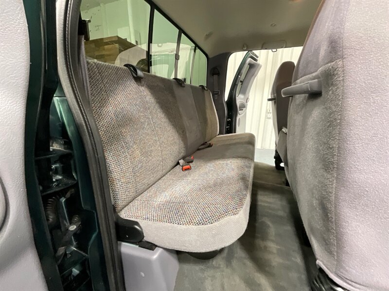 2002 Dodge Ram 2500 5.9L DIESEL 4X4/ SLT Plus Quad Cab/ 78K MILES / LOCAL TRUCK w. ZERO RUST / NEW WHEELS & TIRES / LONG BED - Photo 42 - Gladstone, OR 97027