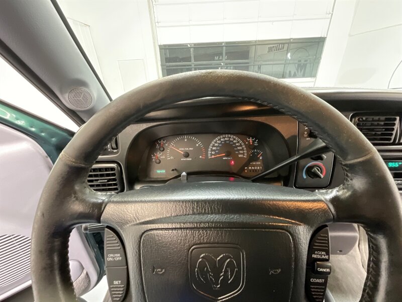 2002 Dodge Ram 2500 5.9L DIESEL 4X4/ SLT Plus Quad Cab/ 78K MILES / LOCAL TRUCK w. ZERO RUST / NEW WHEELS & TIRES / LONG BED - Photo 40 - Gladstone, OR 97027