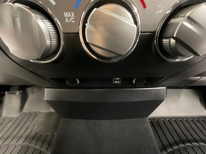2017 Toyota Tundra SR Double Cab 4.6L V8 / NEW LIFT WHEELS TIRES  / RUST FREE / Backup Camera - Photo 38 - Gladstone, OR 97027