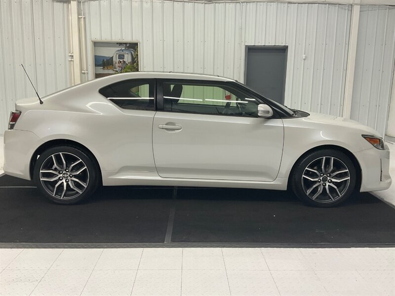 2016 Scion tC Coupe 2Dr / 2.5L 4Cyl / BRAND NEW TIRES / 87K MILE  / LOCAL OREGON CAR / Excel Cond - Photo 4 - Gladstone, OR 97027