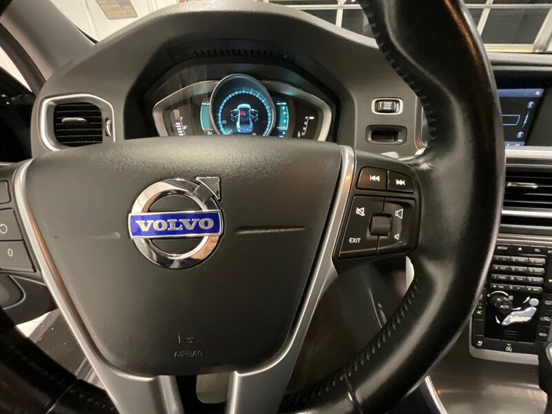 2015 Volvo S60 T5 Drive-E Premier Sedan/ 4Cyl Turbo /54,000 MILES  / Leather & Heated Seats / Sunroof - Photo 22 - Gladstone, OR 97027