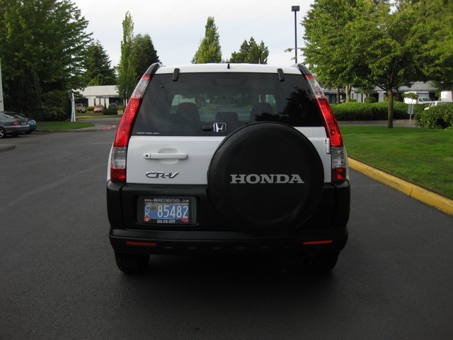 2005 Honda CR-V EX 4WD 4-Cyl VTEC Automatic/ Moon Roof   - Photo 4 - Portland, OR 97217