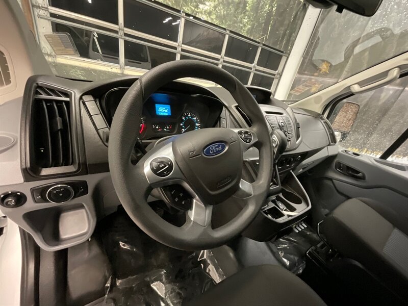 2018 Ford Transit 150 CARGO VAN / 3.7L V6 / 1-OWNER   - Photo 18 - Gladstone, OR 97027