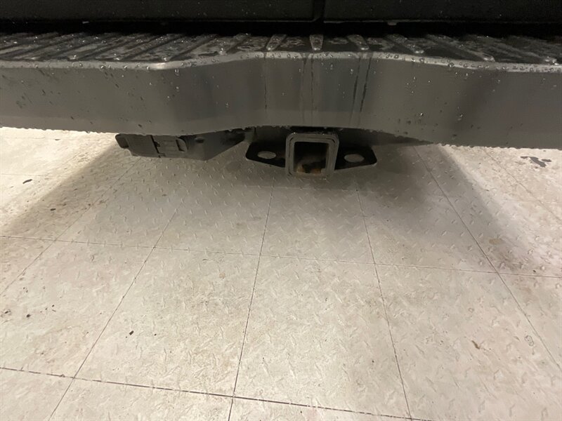 2018 Ford Transit 150 CARGO VAN / 3.7L V6 / 1-OWNER   - Photo 23 - Gladstone, OR 97027