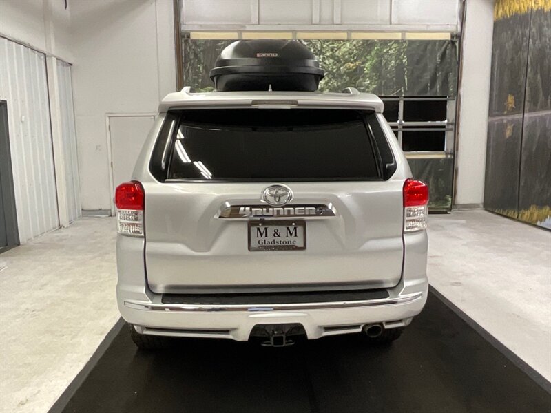 2013 Toyota 4Runner Limited 4X4 / 3RD ROW SEAT / LIFTED / Navigation  / Leather & Heated Seats / Navigation & Backup Camera / Luggage Rack / Sunroof / METHOD WHEELS - Photo 95 - Gladstone, OR 97027