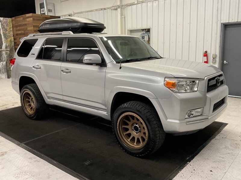 2013 Toyota 4Runner Limited 4X4 / 3RD ROW SEAT / LIFTED / Navigation  / Leather & Heated Seats / Navigation & Backup Camera / Luggage Rack / Sunroof / METHOD WHEELS - Photo 2 - Gladstone, OR 97027