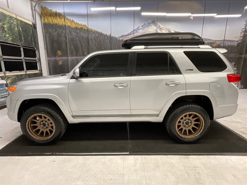 2013 Toyota 4Runner Limited 4X4 / 3RD ROW SEAT / LIFTED / Navigation  / Leather & Heated Seats / Navigation & Backup Camera / Luggage Rack / Sunroof / METHOD WHEELS - Photo 3 - Gladstone, OR 97027