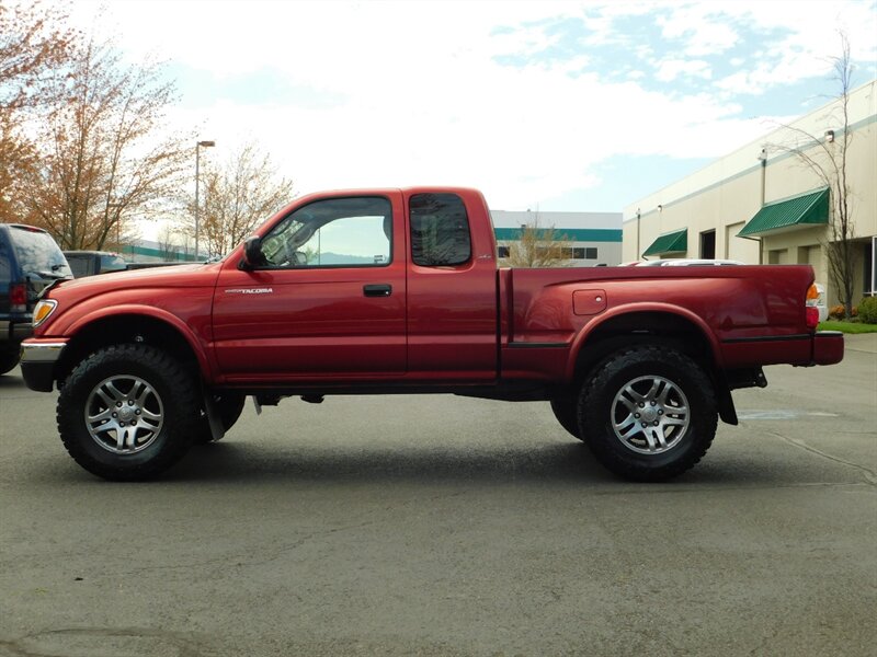 2003 Toyota Tacoma SR5 4X4  5-SPEED MANUAL/1-OWNER/ 69K MILES/ LIFTED   - Photo 3 - Portland, OR 97217