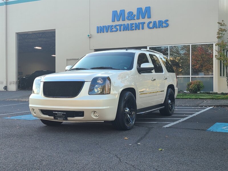 2010 GMC Yukon Denali 6.2L V8 AWD / DVD Navi / 3RD Seat / Leather  / 7-passenger / Custom Wheels / New Tires - Photo 1 - Portland, OR 97217