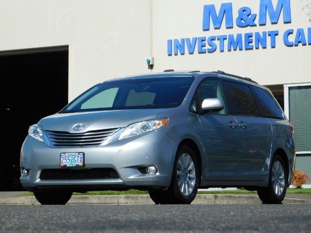 2011 Toyota Sienna Limited 7-Passenger / MiniVan / Navigation / DVD   - Photo 1 - Portland, OR 97217