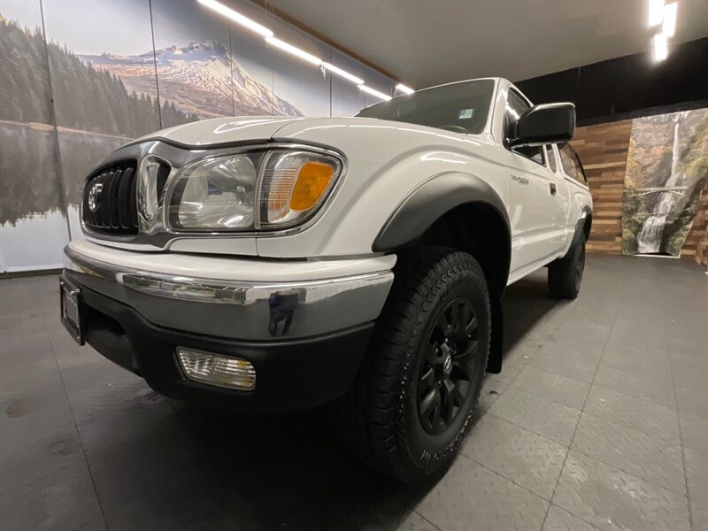 2004 Toyota Tacoma SR5 V6 / 4X4 /TIMING BELT DONE / LOCAL / RUST FREE  4WD / MATCHING CANOPY /LOCAL & RUST FREE / 135,000 MILES - Photo 37 - Gladstone, OR 97027