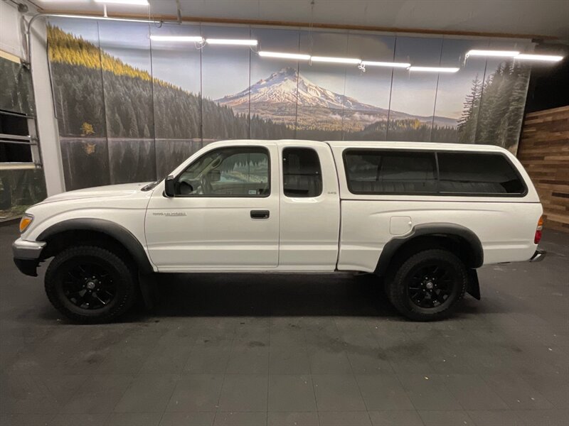2004 Toyota Tacoma SR5 V6 / 4X4 /TIMING BELT DONE / LOCAL / RUST FREE  4WD / MATCHING CANOPY /LOCAL & RUST FREE / 135,000 MILES - Photo 3 - Gladstone, OR 97027