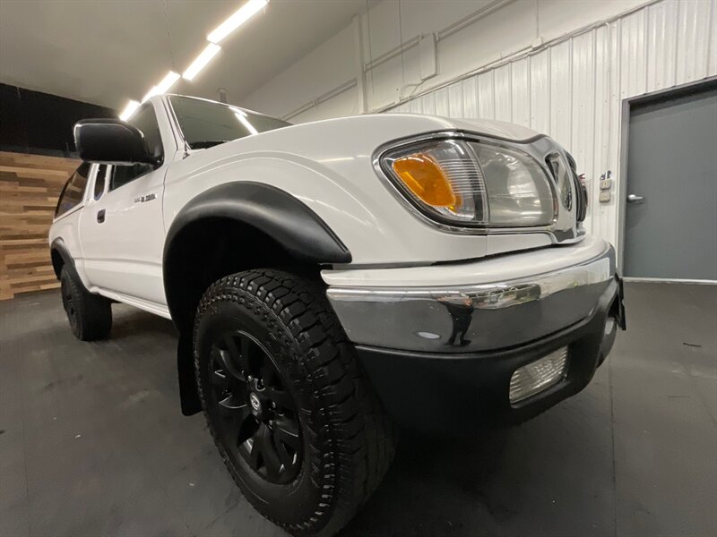 2004 Toyota Tacoma SR5 V6 / 4X4 /TIMING BELT DONE / LOCAL / RUST FREE  4WD / MATCHING CANOPY /LOCAL & RUST FREE / 135,000 MILES - Photo 40 - Gladstone, OR 97027
