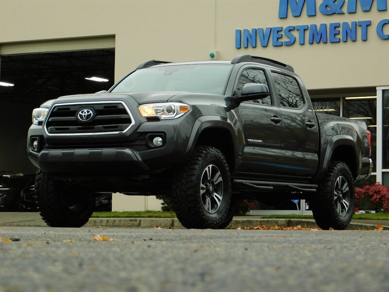 2019 Toyota Tacoma SR5 V6 Double Cab 4X4 / 1-Owner / LIFTED LIFTED   - Photo 45 - Portland, OR 97217