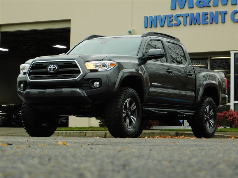 2019 Toyota Tacoma SR5 V6 Double Cab 4X4 / 1-Owner / LIFTED LIFTED   - Photo 46 - Portland, OR 97217