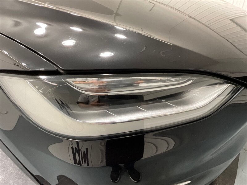 2016 Tesla Model X 75D Sport Utility AWD / 7-Passenger / 42,000 MILES  / AUTOPILOT - Photo 27 - Gladstone, OR 97027