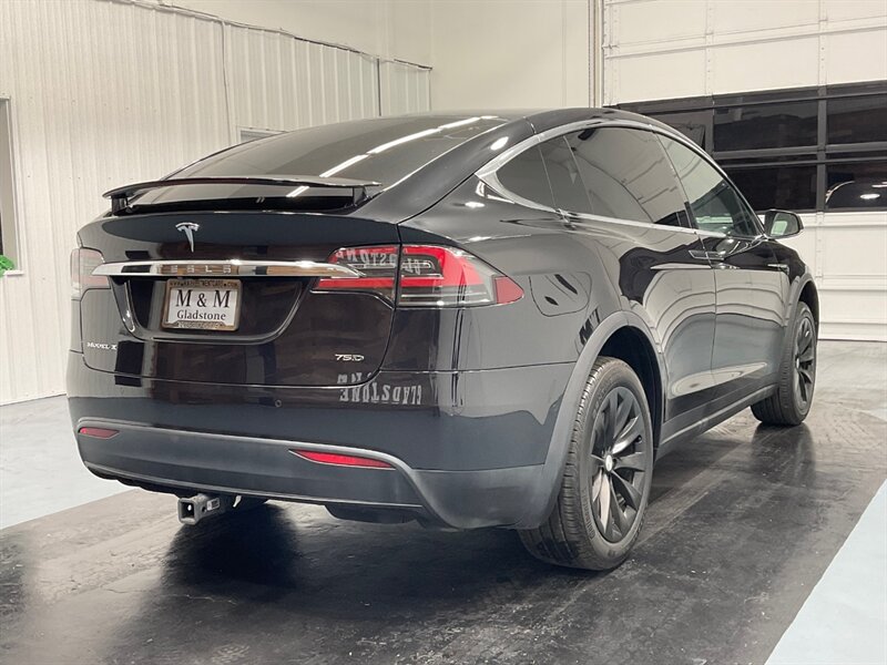 2016 Tesla Model X 75D Sport Utility AWD / 7-Passenger / 42,000 MILES  / AUTOPILOT - Photo 8 - Gladstone, OR 97027