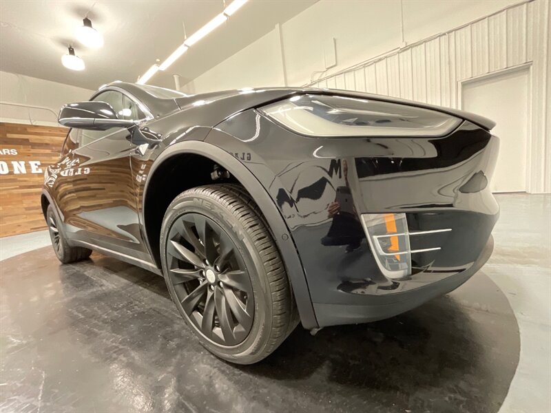 2016 Tesla Model X 75D Sport Utility AWD / 7-Passenger / 42,000 MILES  / AUTOPILOT - Photo 37 - Gladstone, OR 97027