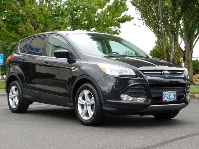 2014 Ford Escape SE / Sport Utility / Rear View Camera / Excel Cond   - Photo 2 - Portland, OR 97217