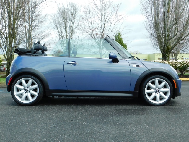 2006 MINI Cooper S Convertible / TURBO / Automatic/ ONLY 61,600 Miles   - Photo 4 - Portland, OR 97217