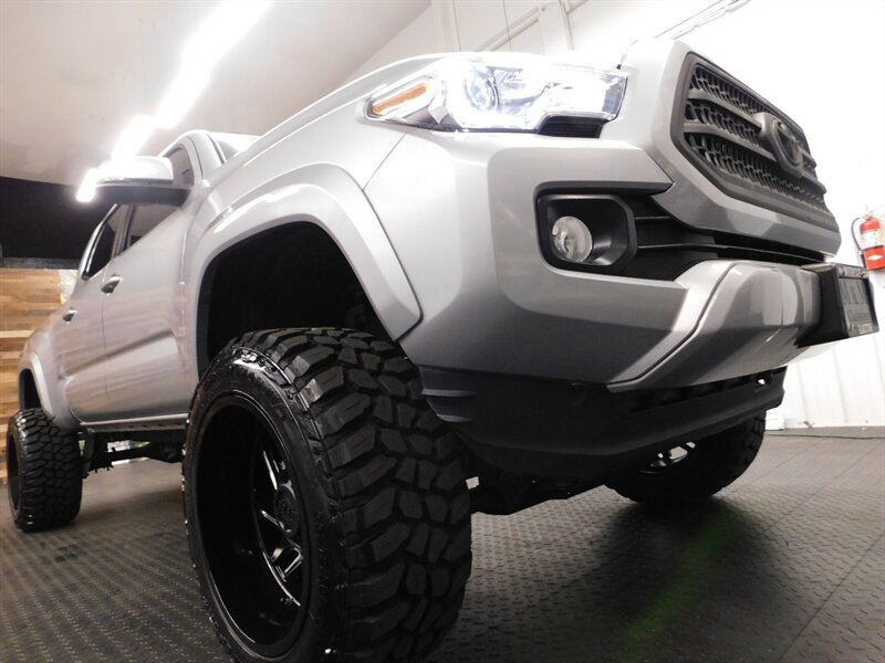 2016 Toyota Tacoma TRD Sport 4X4 / LIFTED 6 INC w/ MUD TIRES / SHARP   - Photo 11 - Gladstone, OR 97027