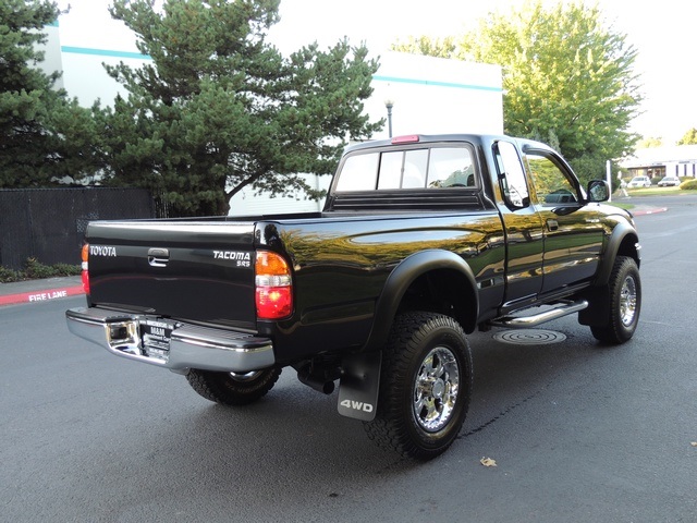 2002 Toyota Tacoma Extra Cab SR5 / 4X4 / 4Cyl /PRISTINE COND/72k mile   - Photo 10 - Portland, OR 97217