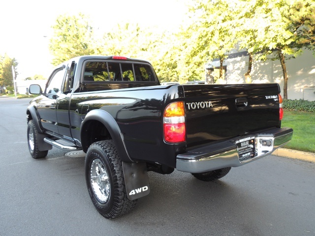 2002 Toyota Tacoma Extra Cab SR5 / 4X4 / 4Cyl /PRISTINE COND/72k mile   - Photo 9 - Portland, OR 97217